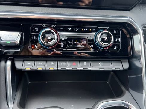 New 2025 GMC Sierra 1500 Denali w/ Denali Reserve Package image 13