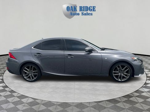 Used 2015 Lexus IS 250 image 4