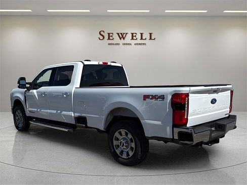 New 2025 Ford F350 Lariat w/ Chrome Package image 3