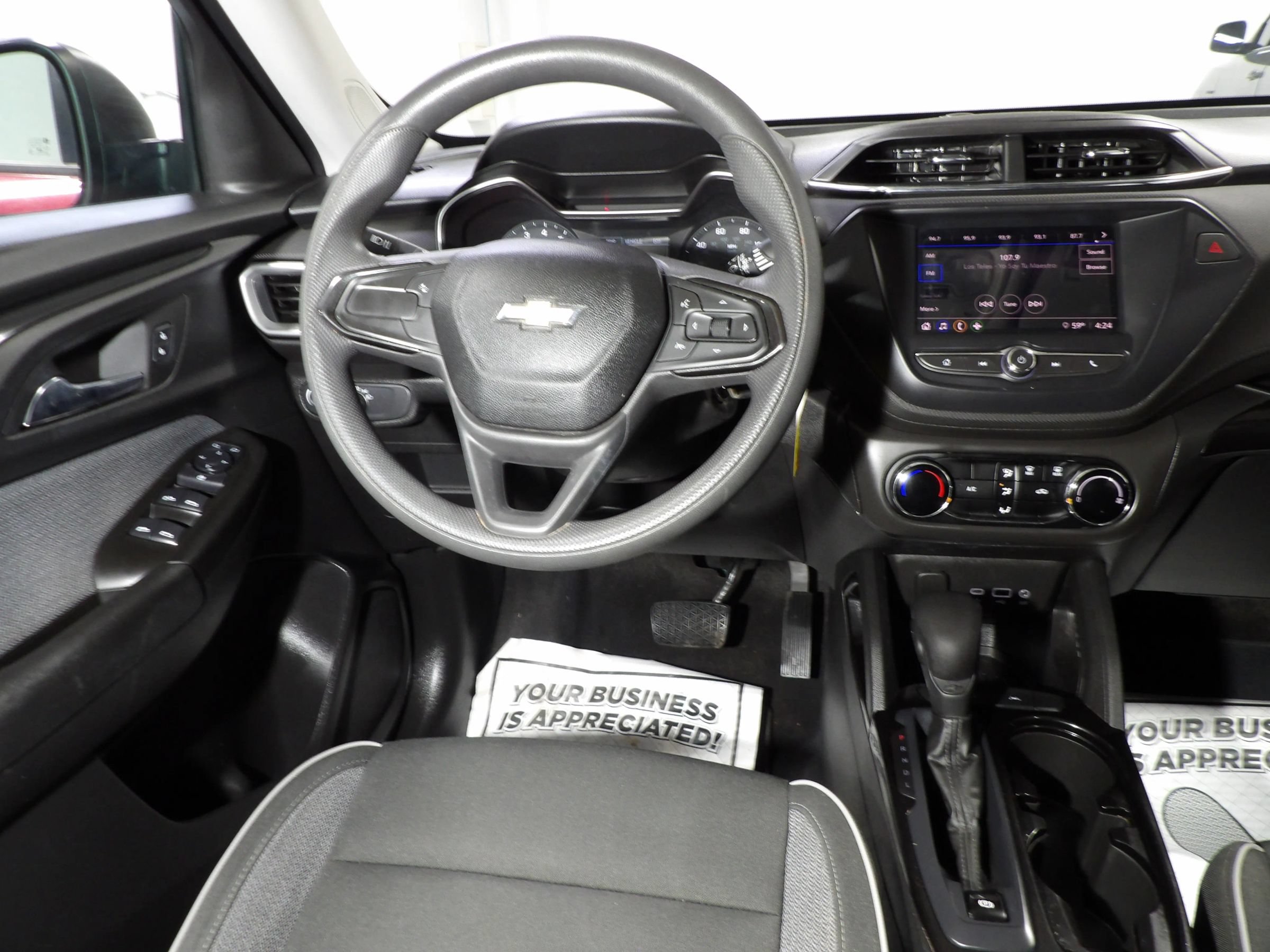 Used 2021 Chevrolet TrailBlazer LS FWD image 10