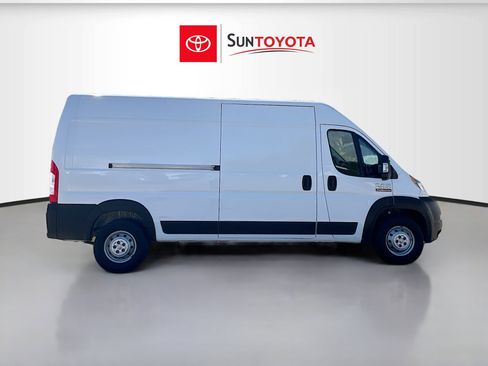 Used 2022 RAM ProMaster 2500 image 2