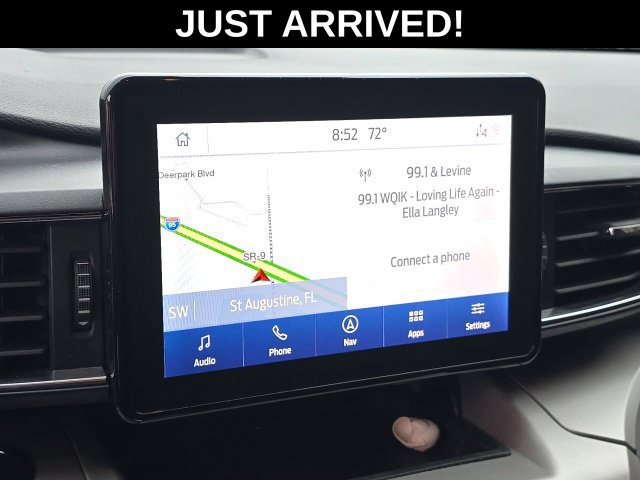 Used 2023 Ford Explorer XLT w/ Equipment Group 202A RWD image 19