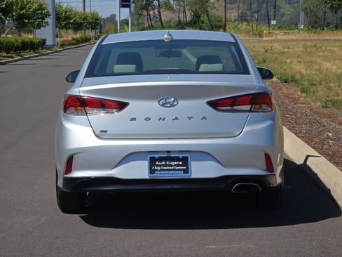 Used 2019 Hyundai Sonata SE FWD image 4