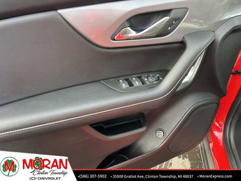 Used 2024 Chevrolet Blazer LT w/ LPO, Black Grille Bar Package image 16