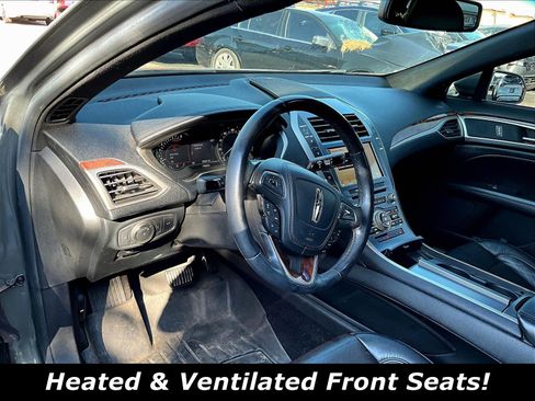 Used 2017 Lincoln MKZ Reserve FWD image 4
