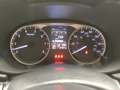 Used 2025 Nissan Versa S w/ S Plus Package image 23