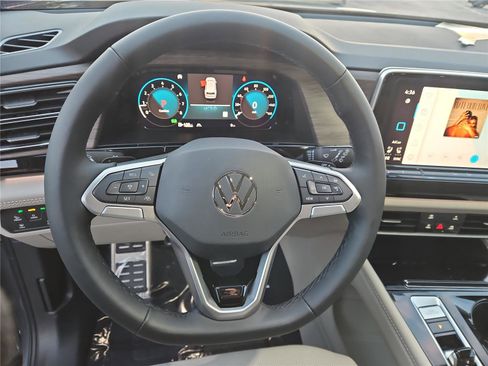 New 2026 Volkswagen Atlas SEL Premium R-Line image 11