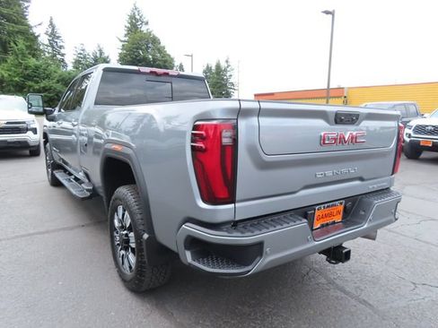 Certified 2026 GMC Sierra 3500 Denali w/ Denali Reserve Package AWD/4WD image 5