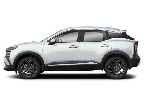 New 2026 Nissan Kicks SR FWD image 21