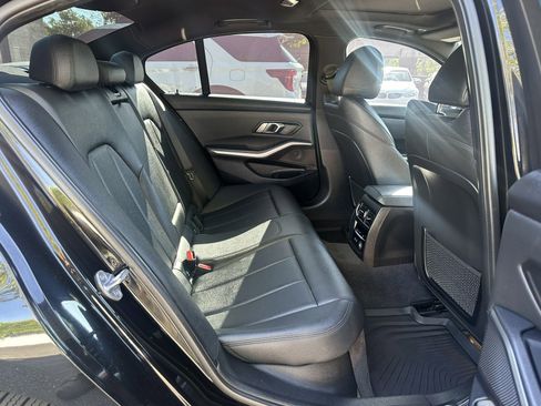 Used 2019 BMW 330i Sedan w/ Premium Package image 22