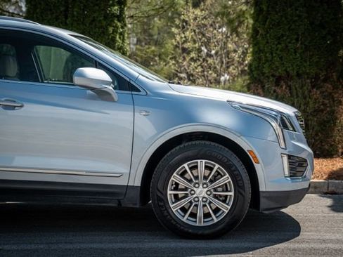 Used 2017 Cadillac XT5 FWD image 14