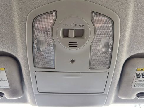 Used 2013 Toyota Prius Two image 21