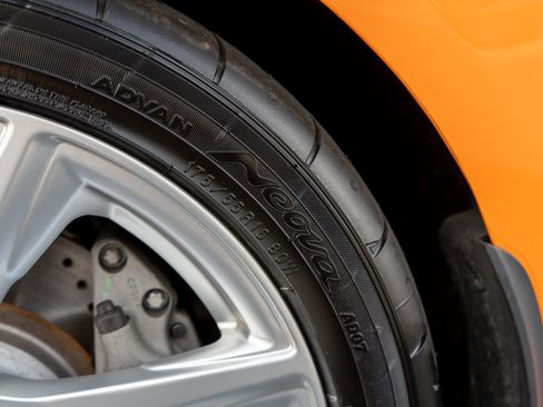 Used 2010 Tesla Roadster Sport RWD image 38