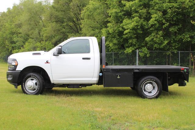 Used 2023 RAM 3500 Tradesman AWD/4WD image 2