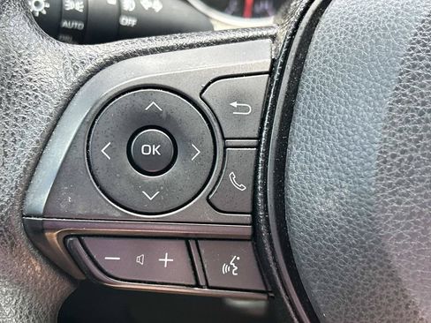Used 2019 Toyota RAV4 XLE FWD image 29