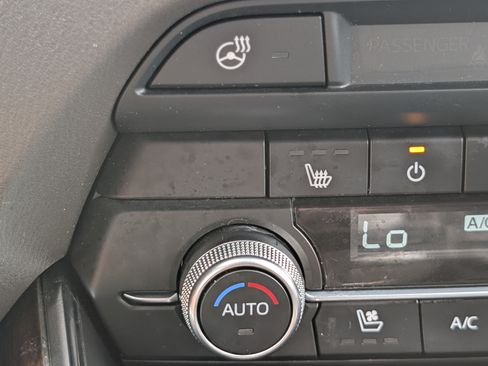 Used 2021 MAZDA CX-9 Signature AWD/4WD image 30