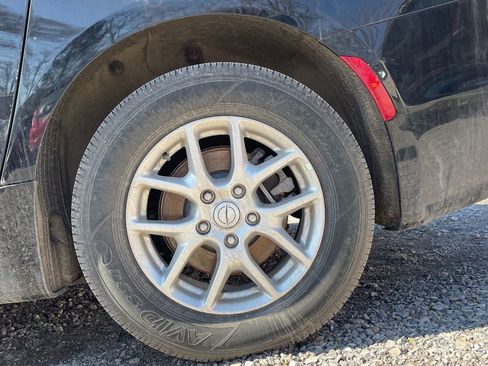 Used 2026 Chrysler Pacifica Select image 22