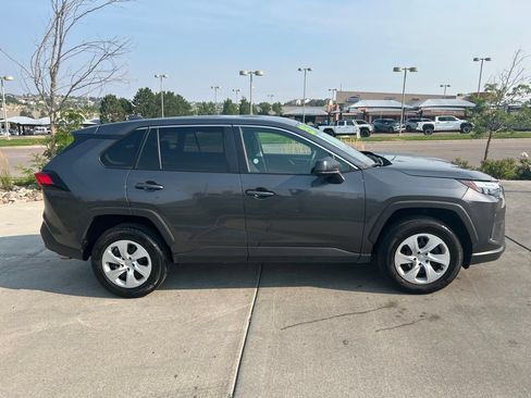 Used 2025 Toyota RAV4 LE AWD/4WD image 9