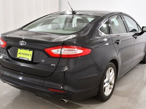Used 2013 Ford Fusion SE FWD image 12