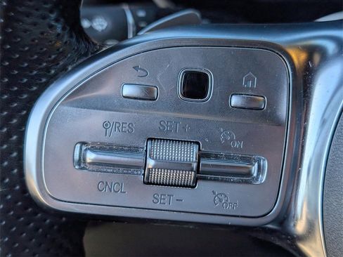 Used 2022 Mercedes-Benz GLC 300 GLC 300 w/ AMG Line image 19