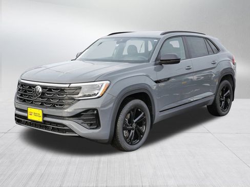 New 2026 Volkswagen Atlas Cross Sport SEL R-Line AWD/4WD image 2
