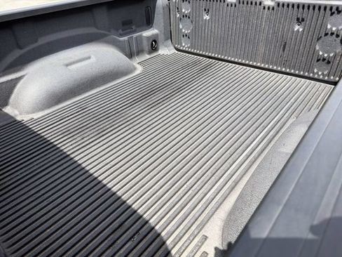 Used 2025 RAM 1500 Big Horn AWD/4WD image 17