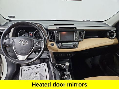 Used 2018 Toyota RAV4 Limited image 12