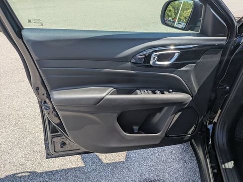 New 2026 Jeep Compass Latitude AWD/4WD image 11