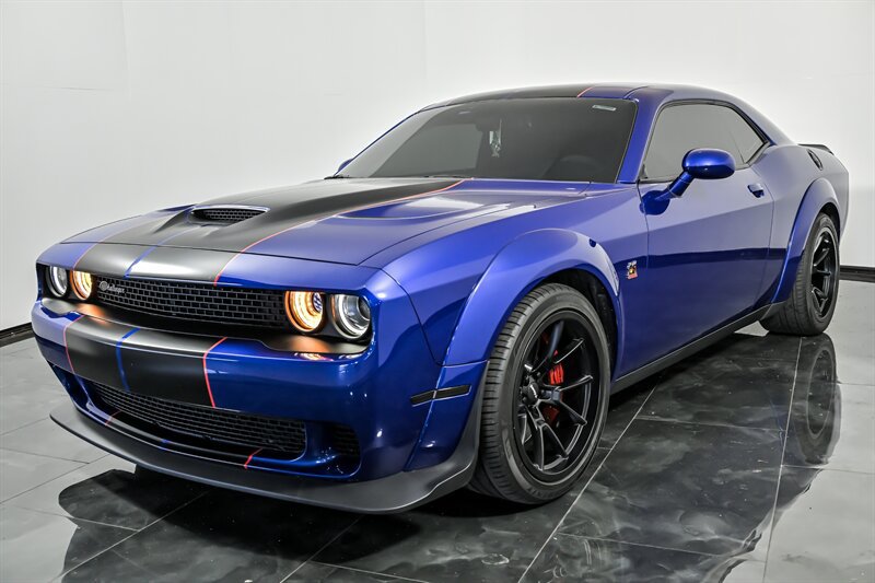 Used 2019 Dodge Challenger R/T Scat Pack RWD image 5