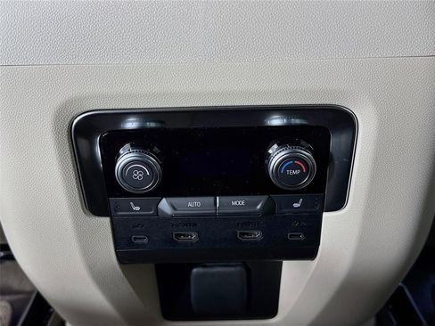 New 2026 GMC Yukon XL Denali AWD/4WD image 27
