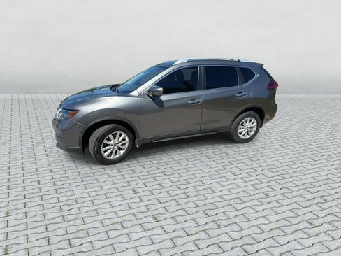 Used 2019 Nissan Rogue S w/ Special Edition Package AWD/4WD image 4