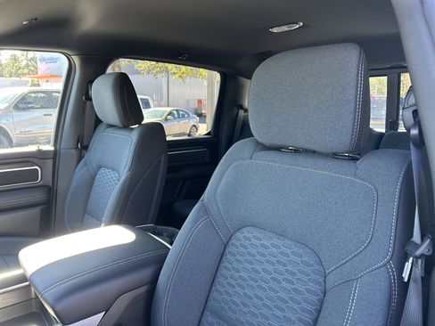 New 2026 RAM 1500 4x4 Crew Cab image 11