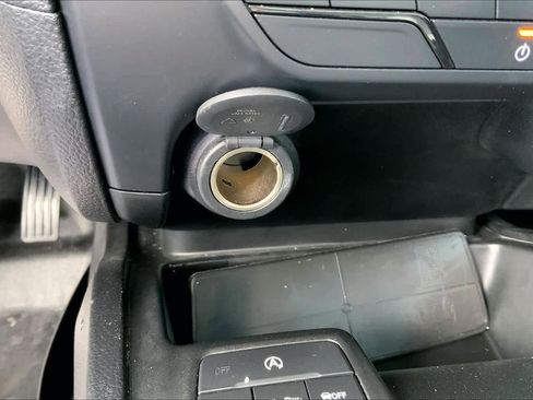 Used 2021 Ford Ranger XLT w/ Equipment Group 301A Mid image 31