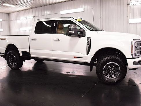 Used 2024 Ford F350 Platinum w/ Tremor Off-Road Package AWD/4WD image 10