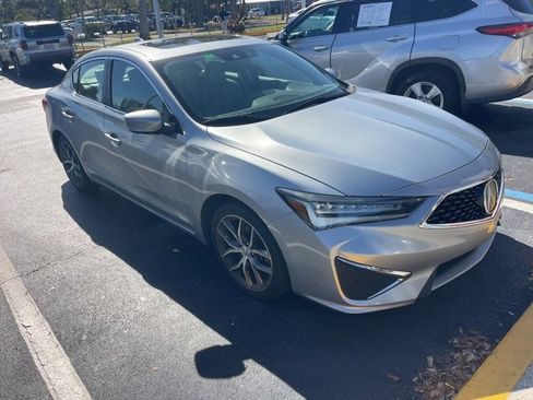 Used 2020 Acura ILX Premium Package image 3