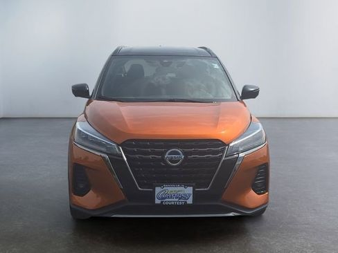 Used 2021 Nissan Kicks SR FWD image 8