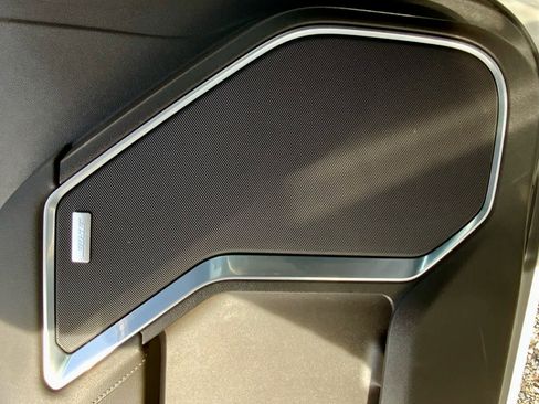 Used 2022 Chevrolet Silverado 1500 LTZ w/ LTZ Premium Package image 63