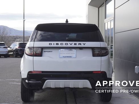 Used 2025 Land Rover Discovery Sport Dynamic SE image 6