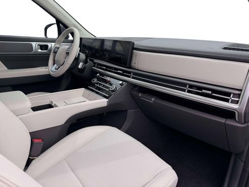 New 2026 Hyundai Santa Fe SE image 13