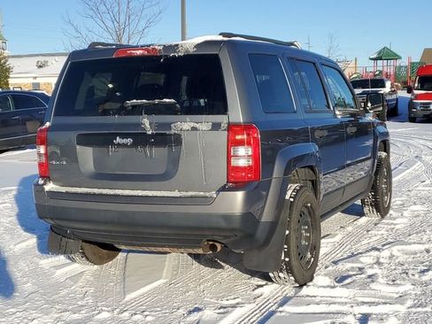 Used 2013 Jeep Patriot Sport AWD/4WD image 4