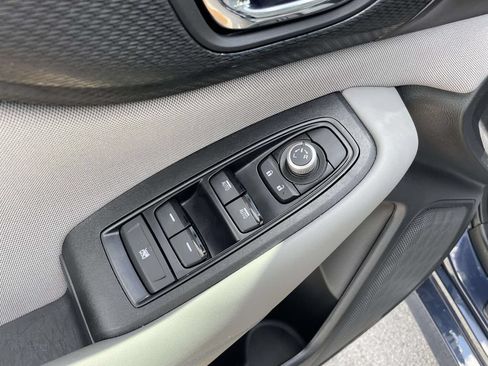 Certified 2025 Subaru Legacy Premium AWD/4WD image 7