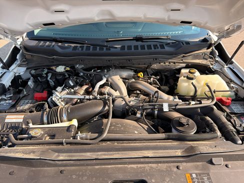 Used 2026 Ford F350 Lariat AWD/4WD image 38