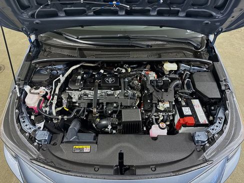 Used 2025 Toyota Corolla LE w/ LE Premium Package image 25