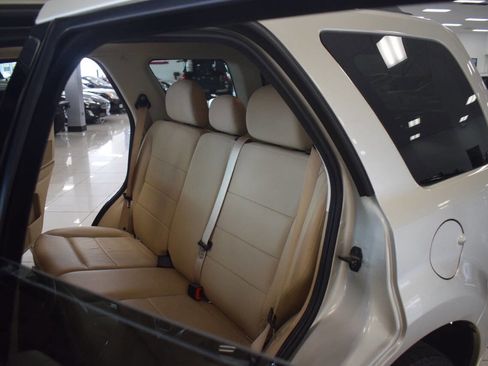 Used 2010 Ford Escape Limited image 64