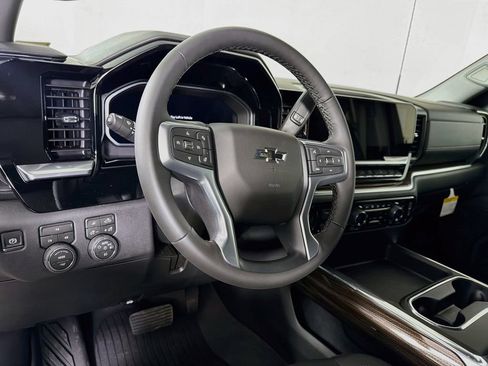 New 2026 Chevrolet Silverado 2500 LT w/ Trail Boss Package AWD/4WD image 9