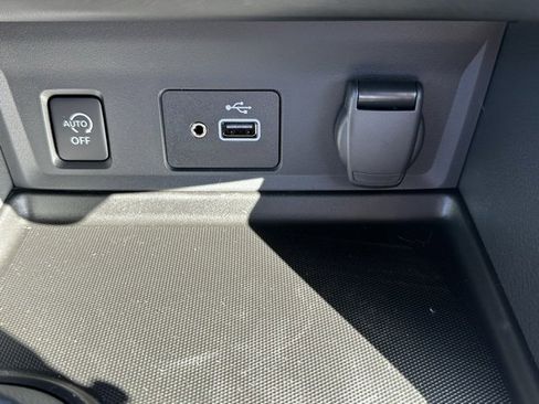 New 2025 Nissan Sentra S image 17