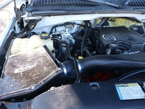 Used 2001 GMC Sierra 2500 SLT w/ SLT Marketing Option Pkg image 35