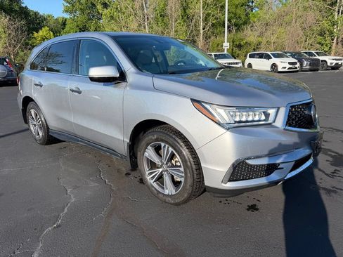 Used 2017 Acura MDX SH-AWD image 4