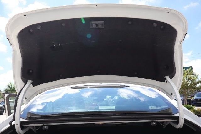 Used 2025 Chevrolet Malibu LT FWD image 24