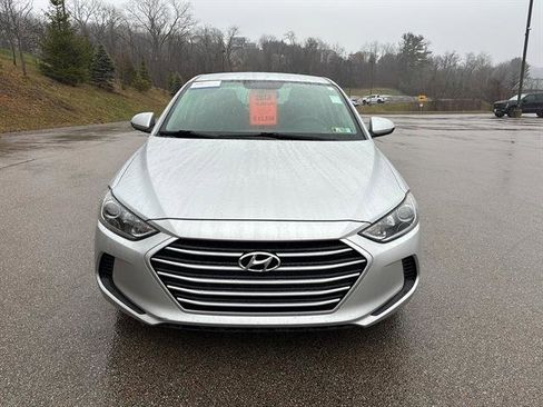 Used 2018 Hyundai Elantra SE w/ SE Connectivity Package 04 image 7